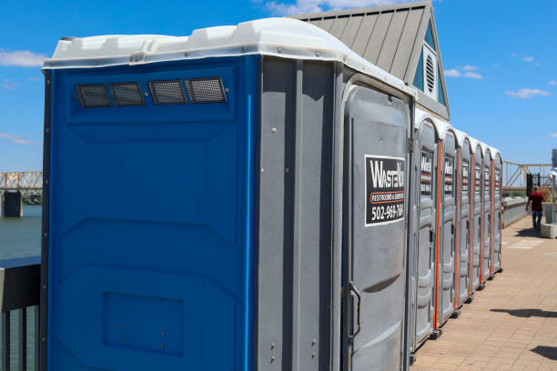 Best Standard Portable Toilet Rental  in Lillian, AL